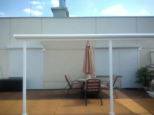Auvent de terrasse en aluminium Sierra Palram - Canopia 3 x 5,46 m blanc
